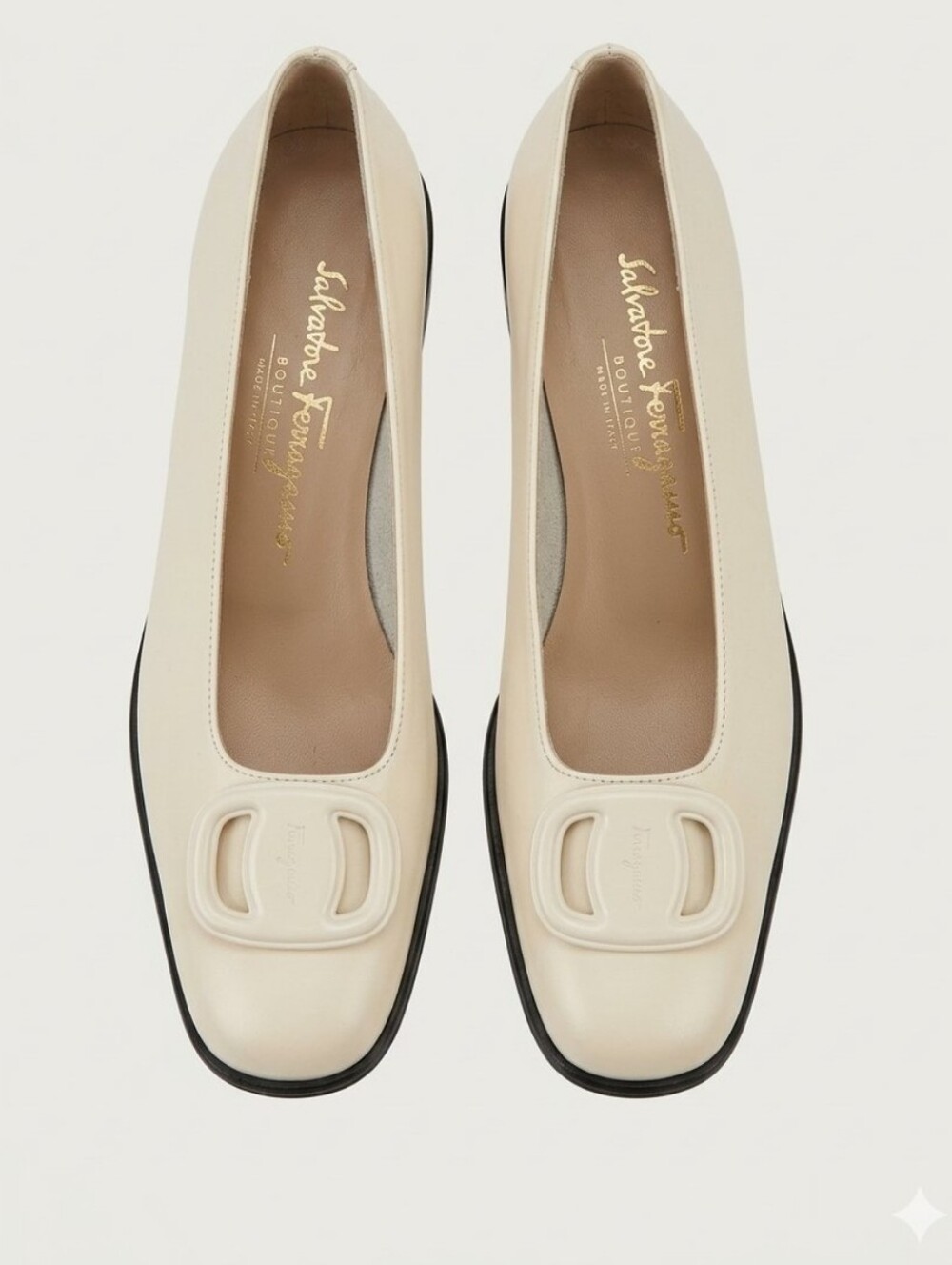 Salvatore Ferragamo Patent Leather Cream Loafers Size 8